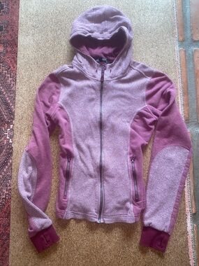 Pact Organic Women’s Zipup Hoodie with Thumbholes